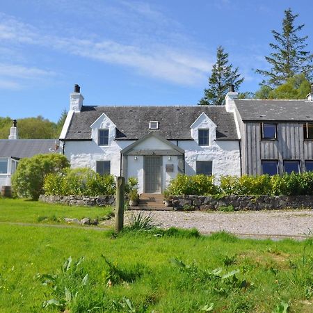Old Kyle Farm - Stunning Views - 2 Mins From Skye Bridge Villa Kyleakin Exterior foto