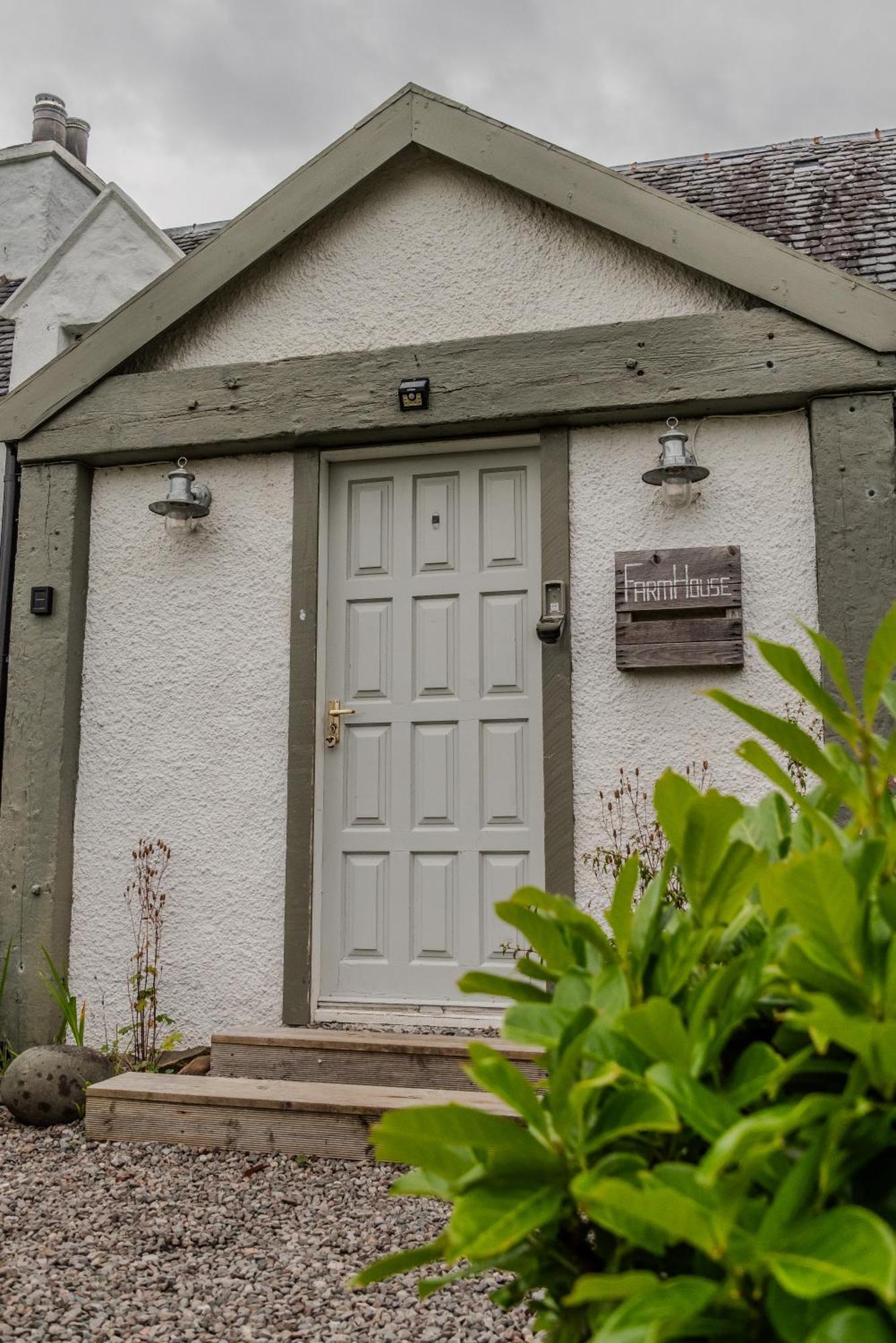 Old Kyle Farm - Stunning Views - 2 Mins From Skye Bridge Villa Kyleakin Exterior foto